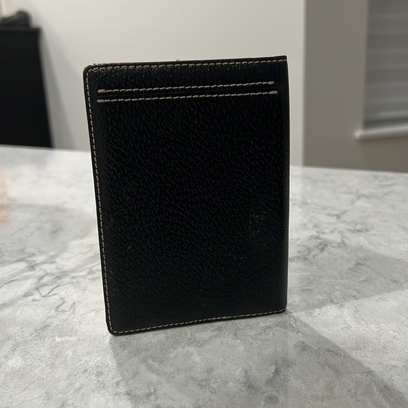 Kate Spade Passport Holder - Picture 3 of 10